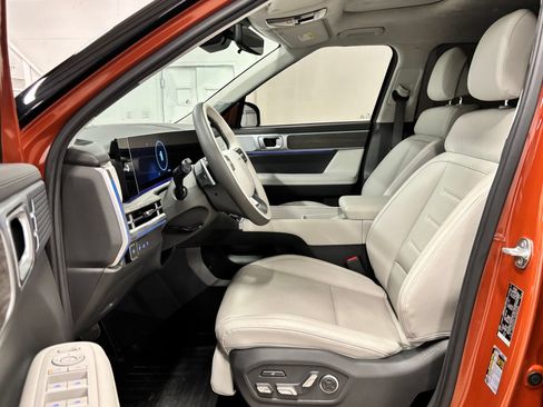Certified 2024 Hyundai Santa Fe Calligraphy FWD image 16