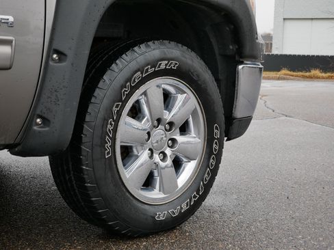 Used 2012 GMC Sierra 1500 SLE w/ Power Tech Package image 9