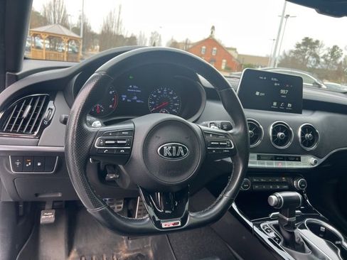Used 2020 Kia Stinger GT-Line w/ Sun & Sound Package image 16