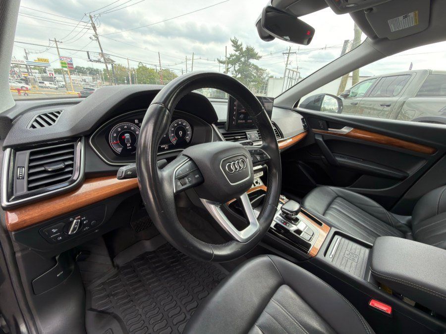 Used 2021 Audi Q5 2.0T Premium Plus w/ Premium Plus Package AWD/4WD image 26