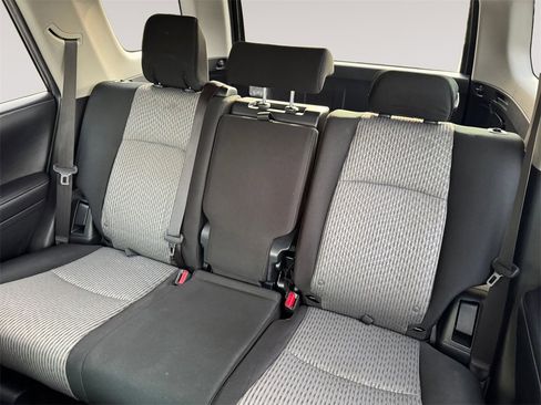 Used 2018 Toyota 4Runner SR5 image 13