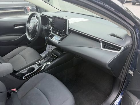 Used 2021 Toyota Corolla LE FWD image 30