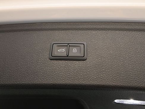 Used 2024 Audi Q5 2.0T Premium Plus image 39