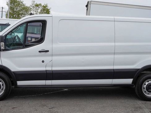 Used 2020 Ford Transit 250 Low Roof RWD image 3