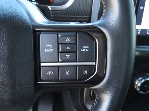 Used 2023 Ford F150 Platinum image 27