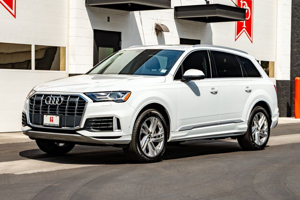 Used 2022 Audi Q7 3.0T Premium Plus w/ Premium Plus Package AWD/4WD image 60