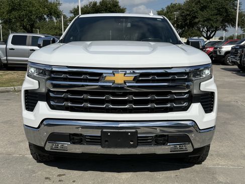 Used 2022 Chevrolet Silverado 1500 LTZ AWD/4WD image 10
