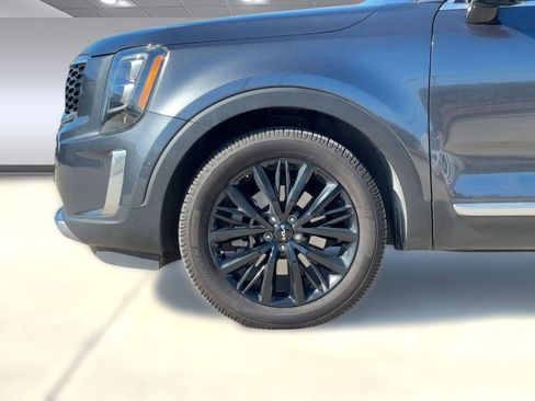 Used 2022 Kia Telluride SX w/ SX Prestige Package image 12
