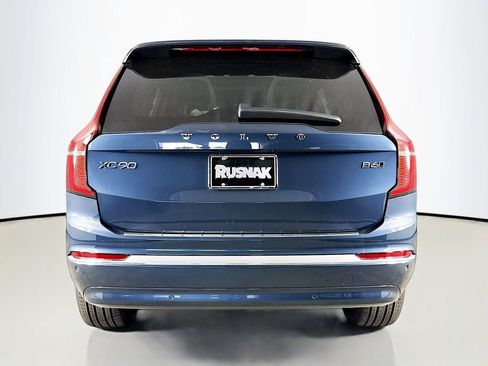 New 2026 Volvo XC90 B6 Plus w/ Protection Package Premier image 6