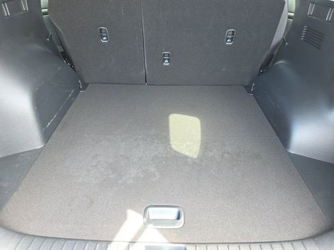 Used 2025 Kia Sportage LX image 22