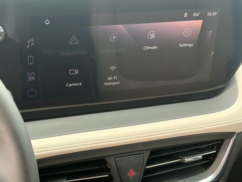 Used 2024 Buick Encore GX Avenir w/ Avenir Technology Package FWD image 22