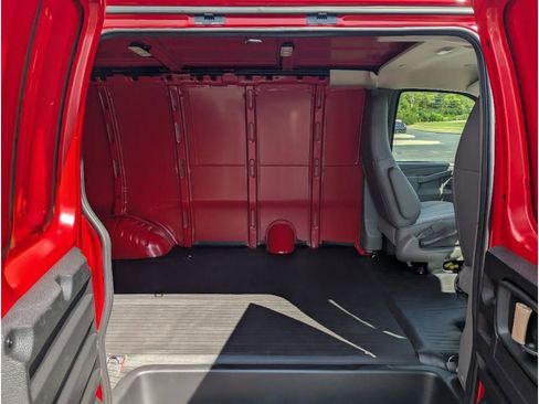 New 2025 Chevrolet Express 2500 w/ Driver Convenience Package image 9
