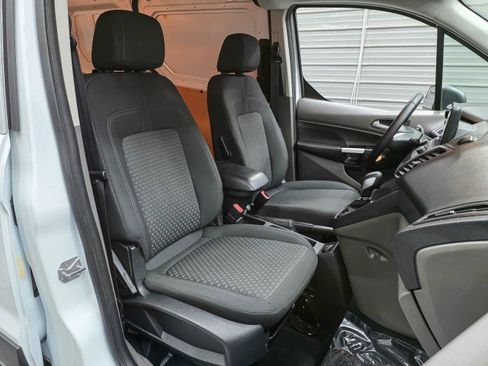 Used 2020 Ford Transit Connect XLT FWD image 16