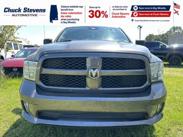 Used 2015 RAM 1500 Express RWD image 3