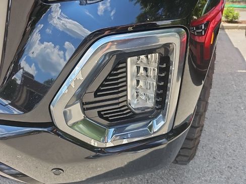 Used 2021 GMC Sierra 1500 AT4 w/ AT4 Premium Package AWD/4WD image 7