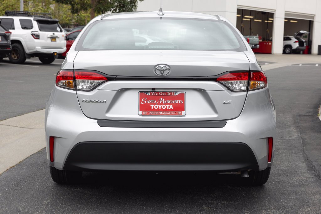 New 2027 Toyota Corolla LE w/ LE Premium Package FWD image 5