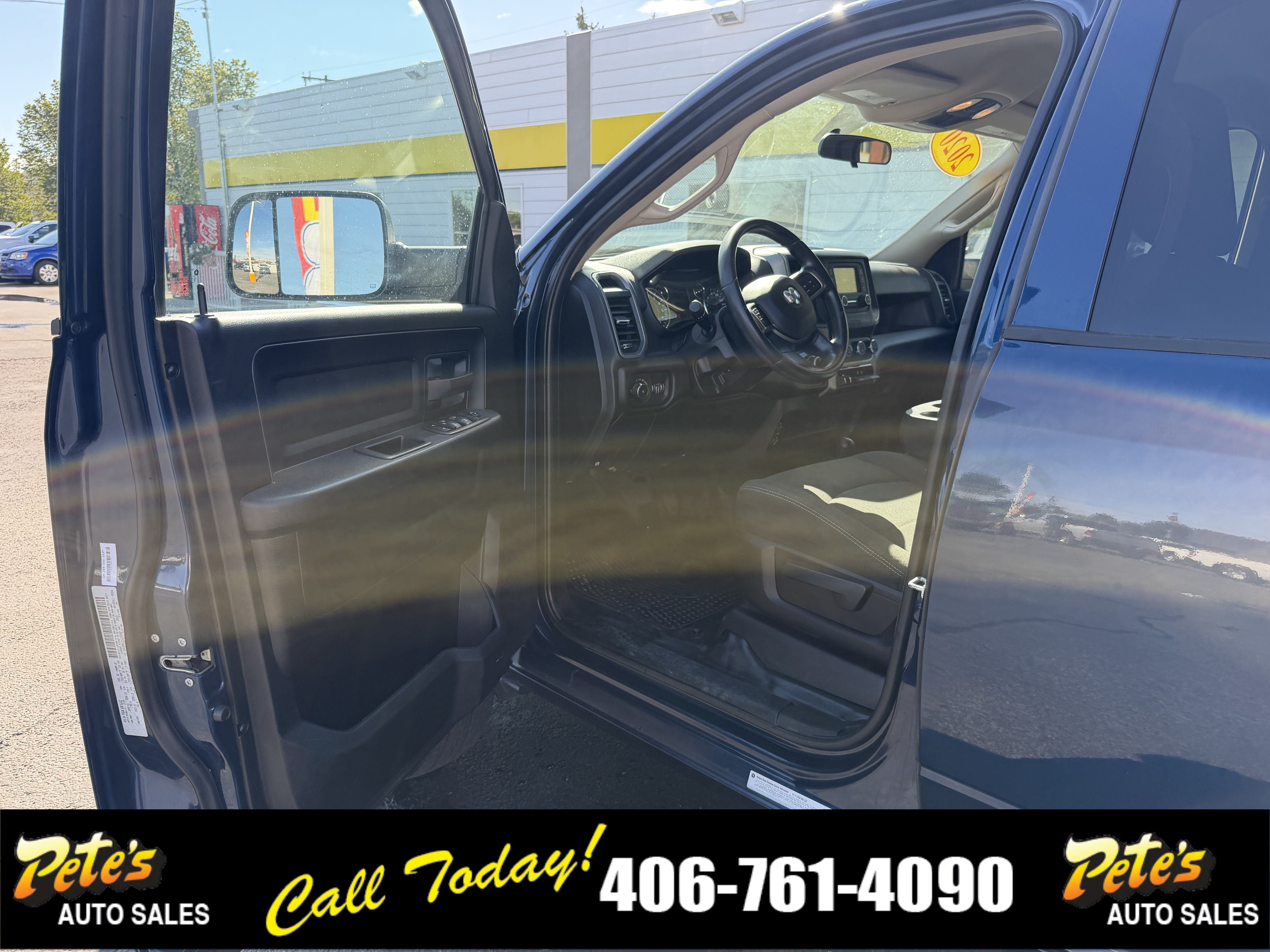 Used 2020 RAM 3500 Tradesman AWD/4WD image 23