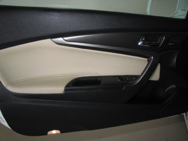 Certified 2017 Honda Accord EX-L image 33