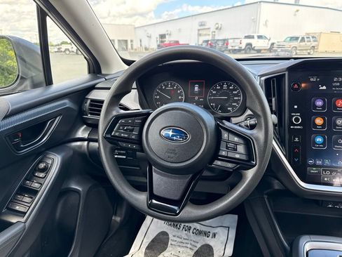 Used 2024 Subaru Crosstrek 2.0i Premium AWD/4WD image 14