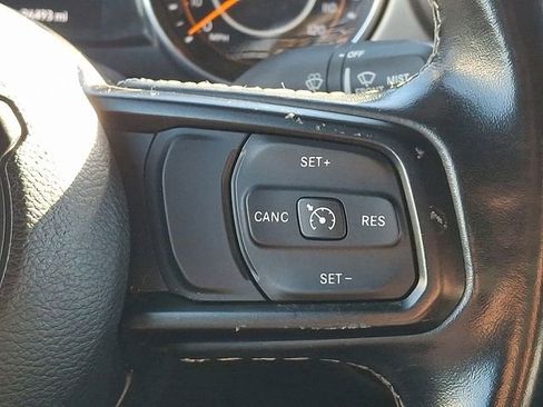 Used 2020 Jeep Wrangler Unlimited Sport image 24