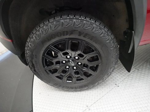 Used 2024 Chevrolet Colorado Trail Boss w/ Advanced Trailering Package image 26