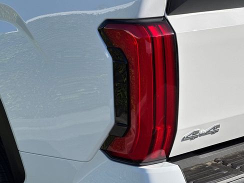 New 2026 Toyota Tundra SR5 AWD/4WD image 30