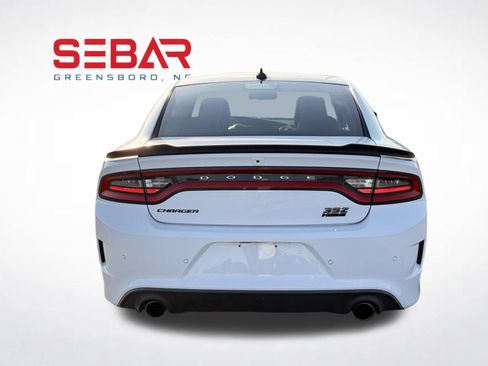 Used 2017 Dodge Charger R/T RWD image 14