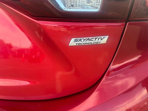 Used 2015 MAZDA MAZDA3 i SV FWD image 17