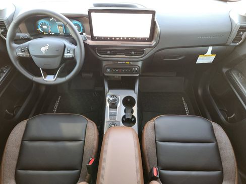 New 2025 Ford Bronco Sport Outer Banks w/ Outer Banks Tech Package+ AWD/4WD image 24