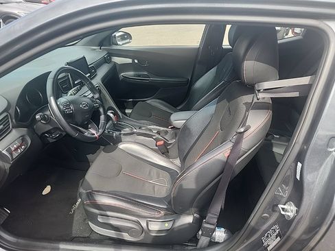 Used 2020 Hyundai Veloster 2.0 Premium FWD image 19