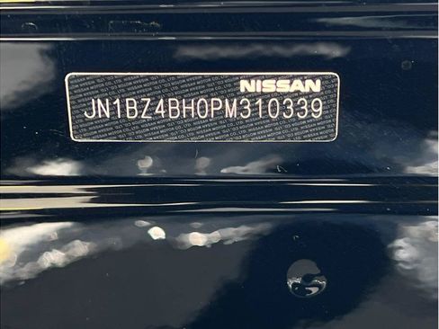 Used 2023 Nissan Z w/ Floor Mat Package (L93) RWD image 20