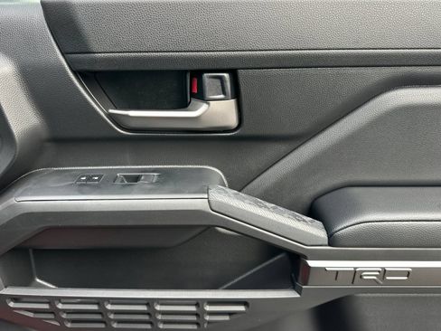 New 2026 Toyota Tacoma TRD Off-Road AWD/4WD image 19