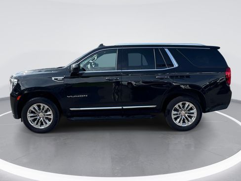 Used 2021 GMC Yukon SLT w/ Rear Media and Nav Package AWD/4WD image 5
