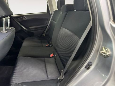 Used 2017 Subaru Forester 2.5i w/ Alloy Wheel Package image 21