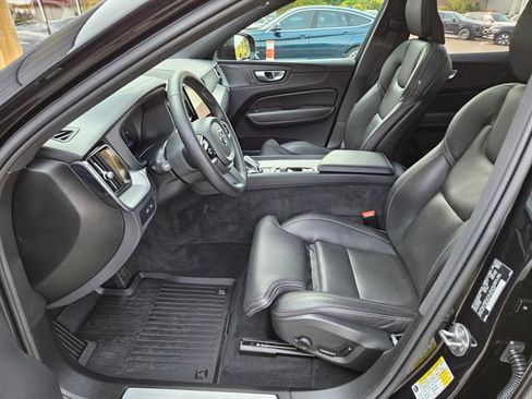 Certified 2024 Volvo XC60 T8 Ultimate w/ Protection Package Premier AWD/4WD image 17