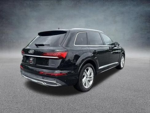 Used 2023 Audi Q7 3.0T Prestige AWD/4WD image 5
