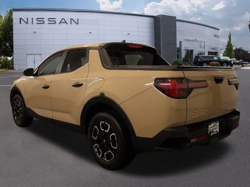 Used 2023 Hyundai Santa Cruz SEL image 3