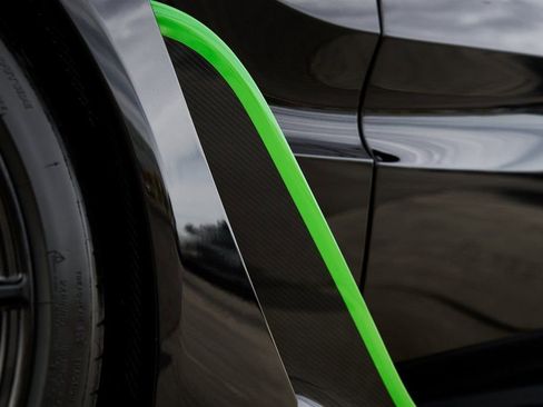 Used 2023 Aston Martin V12 Vantage image 14