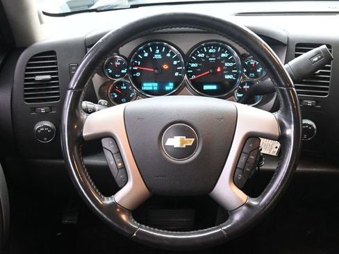 Used 2013 Chevrolet Silverado 1500 LT AWD/4WD image 20