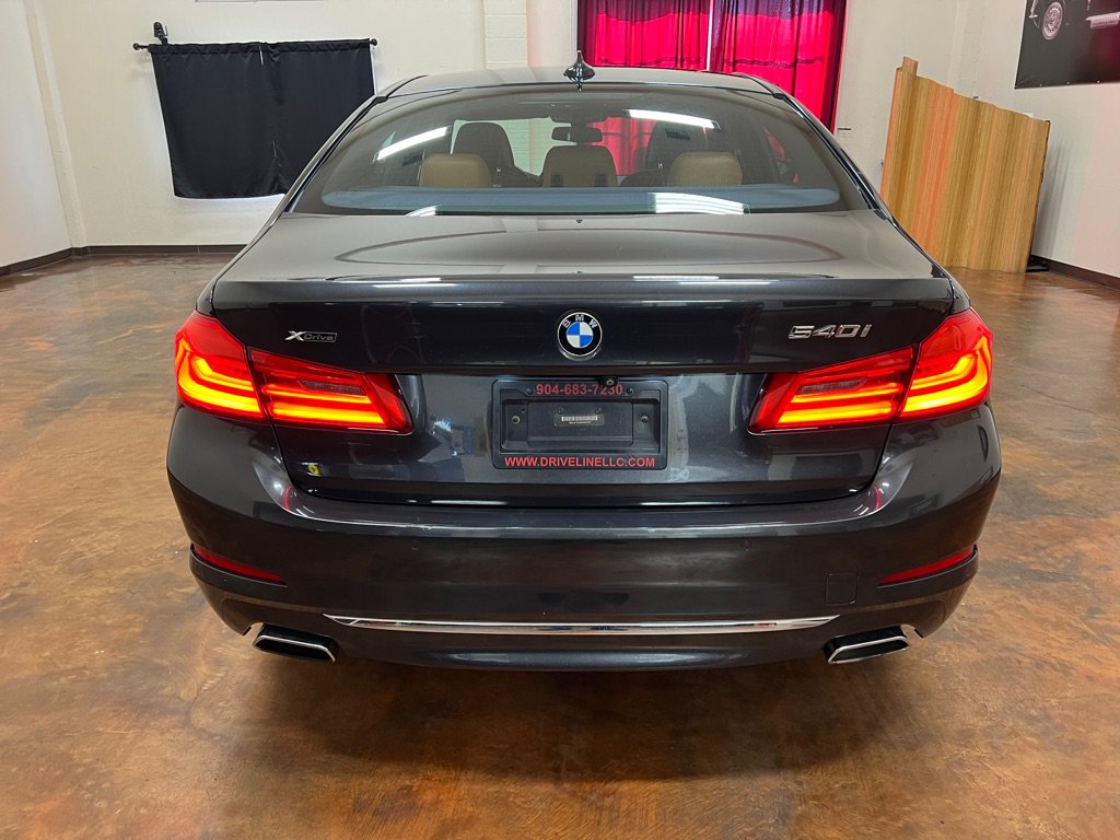 Used 2019 BMW 540i xDrive w/ Premium Package AWD/4WD image 8