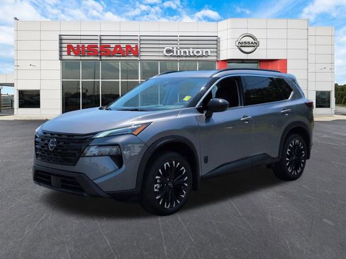 New 2026 Nissan Rogue SV FWD image 7