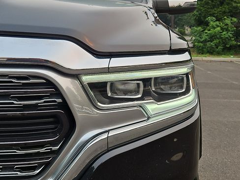Used 2024 RAM 1500 Limited AWD/4WD image 9