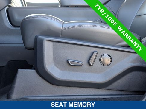 Certified 2025 Ford Expedition Max Active AWD/4WD image 26