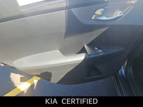 Used 2023 Kia Forte LXS FWD image 40