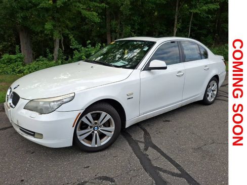 Used 2010 BMW 528i xDrive Sedan AWD/4WD image 1