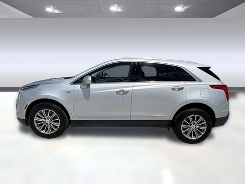 Used 2019 Cadillac XT5 Luxury FWD image 2