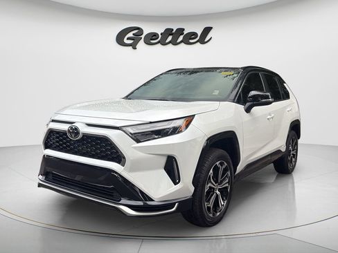 Used 2025 Toyota RAV4 XSE AWD/4WD image 1