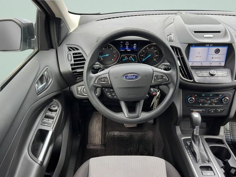 Used 2017 Ford Escape SE w/ Equipment Group 201A AWD/4WD image 15