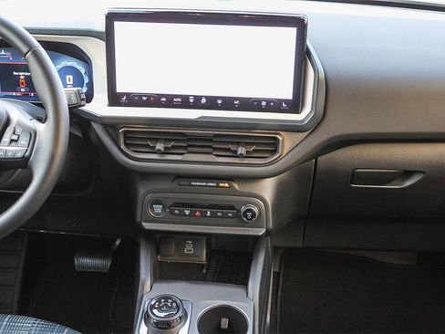 Used 2025 Ford Bronco Sport Heritage w/ Convenience Package image 17