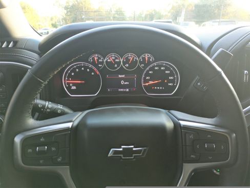 Used 2022 Chevrolet Silverado 1500 LT Trail Boss w/ Bed Protection Package image 30